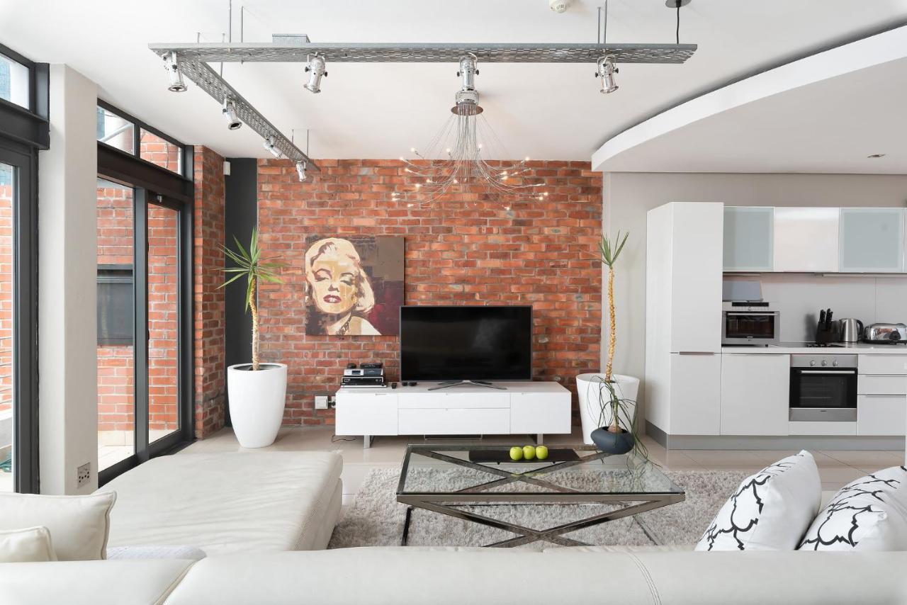 קייפטאון Metropolis Luxury Apartments מראה חיצוני תמונה
